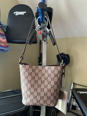 Beautiful Brown Monogram Small Magnetic Top Closure Shoulder Bag New with Tag